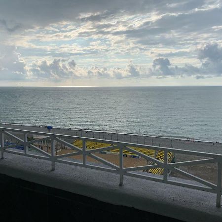 Tg Apartment Sea View บาทูมิ ภายนอก รูปภาพ