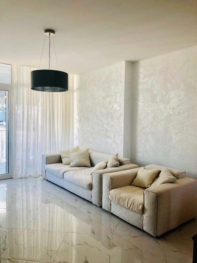 Tg Apartment Sea View บาทูมิ ภายนอก รูปภาพ